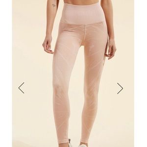 BANDIER Avocado Metamorphosis Leggings